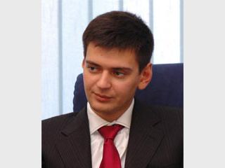 ����� ����