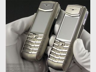 � ������� ����� �������� Vertu ��� ����� ����