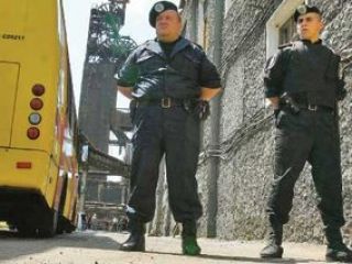 ����� � ����