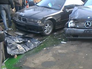 � ����� Mercedes S600 ���� ������� � ���������� ��� ����������