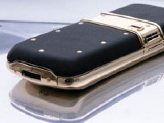 �������� ����� ��������� ����� ������� ����������� Vertu � Nokia � ��������� ������