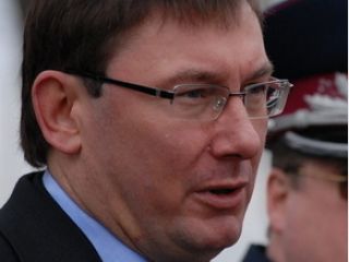 ������� �������, ��� ���� ������ ����������� ����� 2 ����������