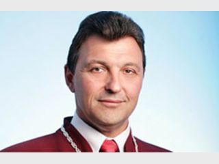 ������� �� ������������-2004 ���������� ����� �� �������� 