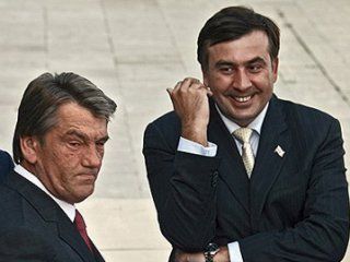 ����������: ���� ������� ������������, � ������ &mdash; ����������