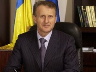 �� ������������ ���������� ������������ ������ ��������� ����