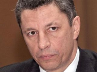 ����� ����