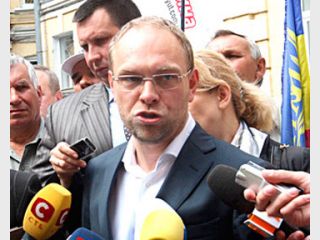 ������ ��������� �������� ������������ � �������