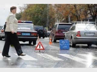 ​​Mercedes ���������� ����� �������� ���� �������� ��� ���������