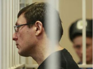 � ���� ������� ������� � ������� ����������