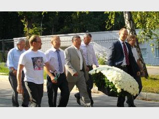 ��� � ����������: ��������� �������� 365 ���