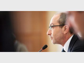 ������� ������ ������� ������������ �� ������ ���