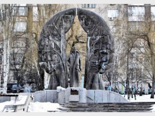 ��������� ����� � ���������� �������� ������� �� 8 ���������