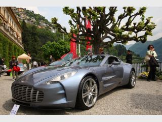 �������� ������� �������� ����� ������� � ���� Aston Martin ���������� ����� ���� ��������� ��������