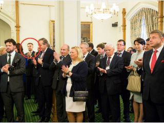 ������ Գ����� � ���� ������������